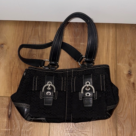 Coach Handbags - Coach Purse
